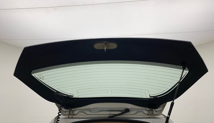 2015 Honda Brio S MT, Petrol, Manual, 34,105 km, Boot Door Open