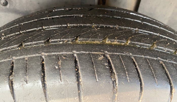 2019 MG HECTOR SHARP 1.5 DCT PETROL, Petrol, Automatic, 33,046 km, Left Rear Tyre Tread