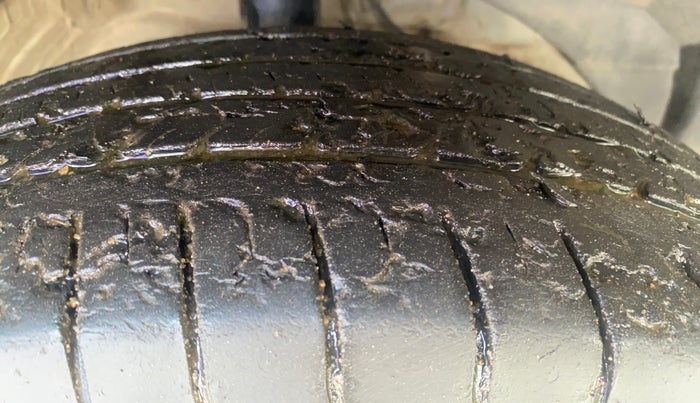 2019 MG HECTOR SHARP 1.5 DCT PETROL, Petrol, Automatic, 33,046 km, Right Front Tyre Tread