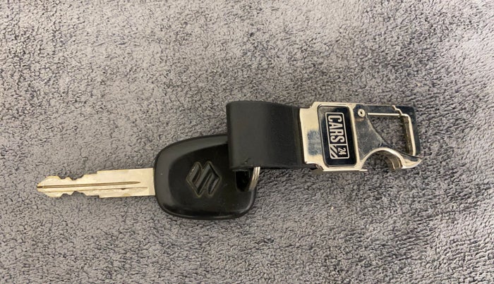 2019 Maruti Alto 800 LXI CNG, CNG, Manual, 32,156 km, Key Close Up