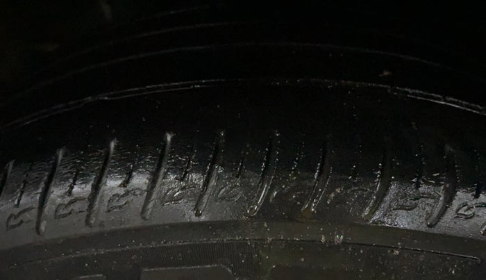 2020 Hyundai VENUE SX 1.0 (O) TURBO, Petrol, Manual, 50,377 km, Right Rear Tyre Tread