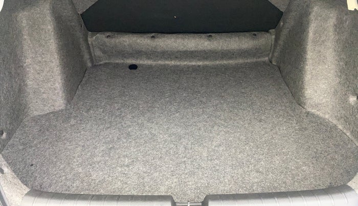 2022 Honda City 1.5L I-VTEC V CVT 5TH GEN, Petrol, Automatic, 12,834 km, Boot Inside