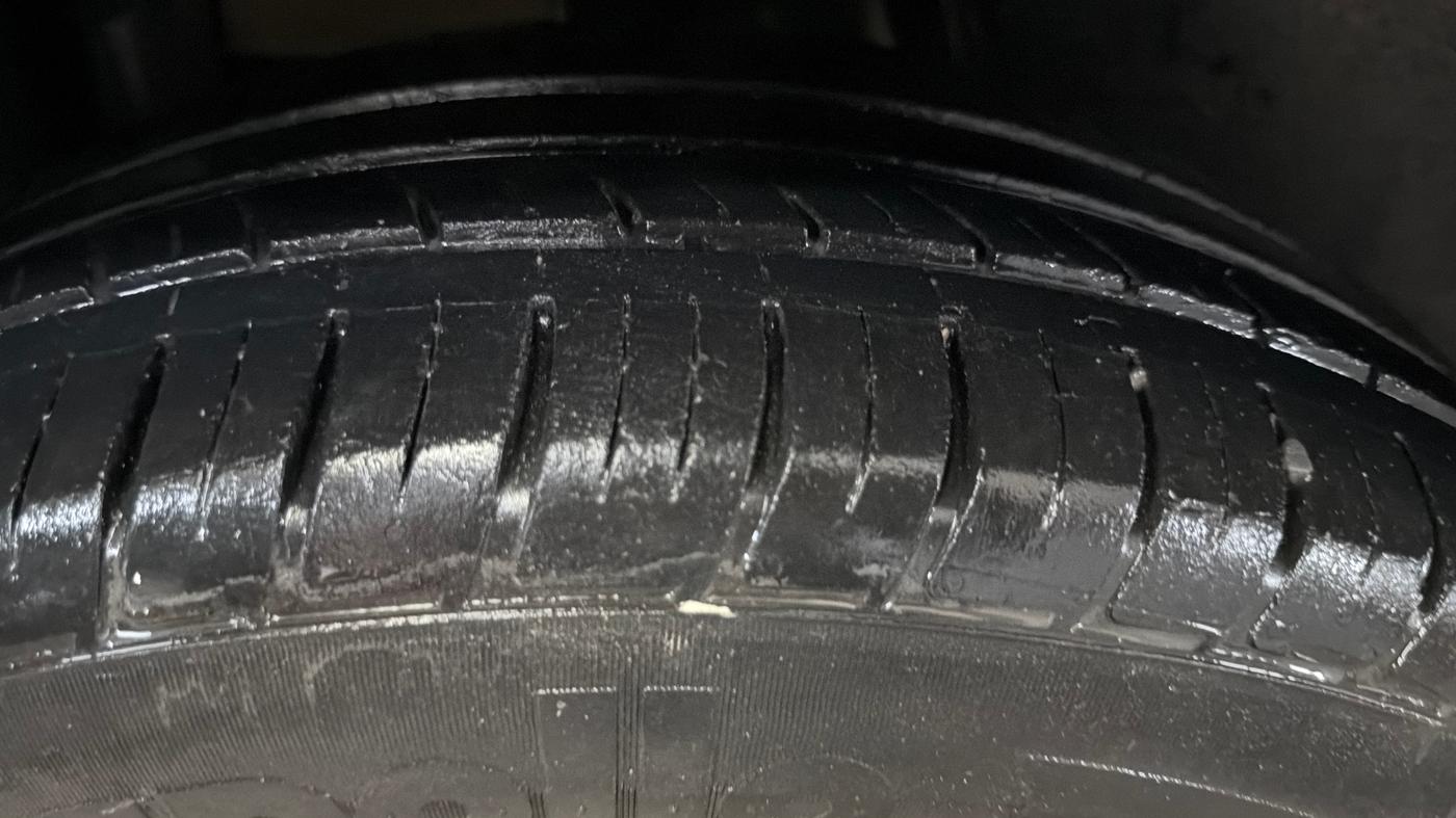 2022 Nissan Kicks XV 1.5, Petrol, Manual, 49,244 km, Right Rear Tyre Tread