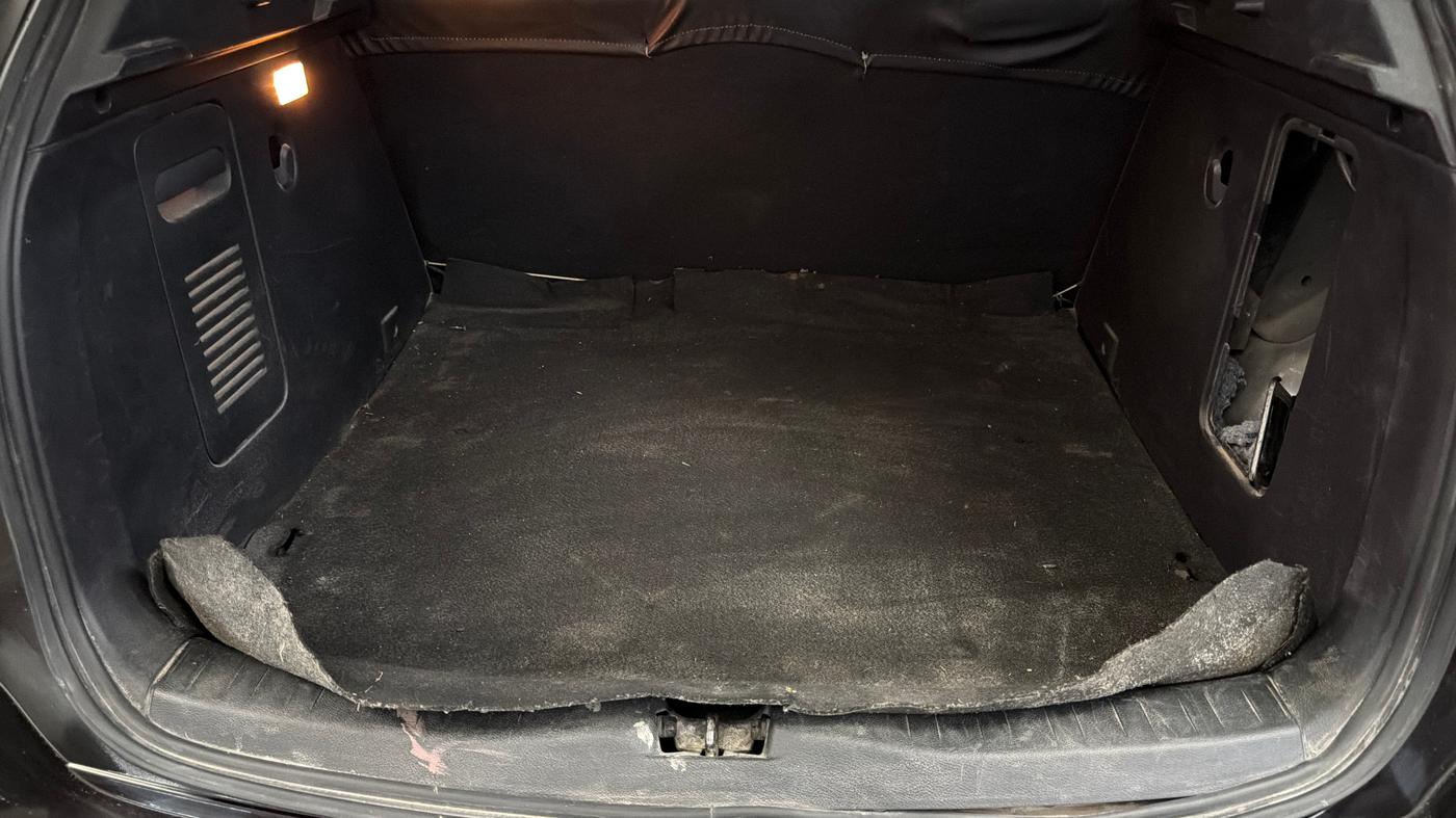 2022 Nissan Kicks XV 1.5, Petrol, Manual, 49,244 km, Boot Inside