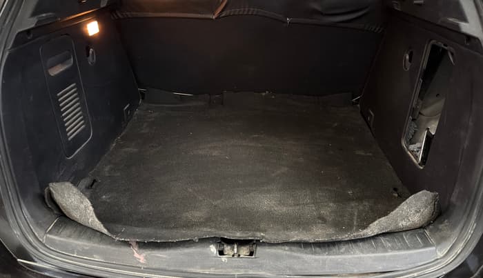 2022 Nissan Kicks XV 1.5, Petrol, Manual, 49,244 km, Boot Inside