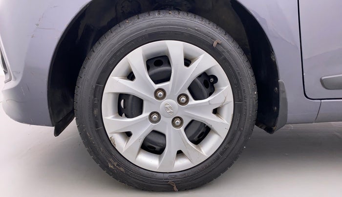 2013 Hyundai Grand i10 SPORTZ 1.2 KAPPA VTVT, Petrol, Manual, 34,757 km, Left Front Wheel