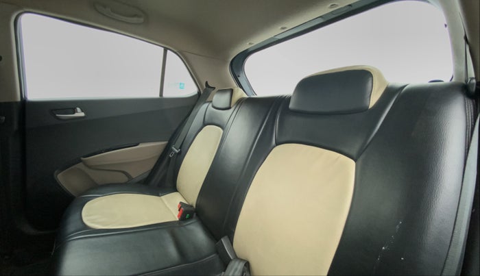 2013 Hyundai Grand i10 SPORTZ 1.2 KAPPA VTVT, Petrol, Manual, 34,757 km, Right Side Rear Door Cabin