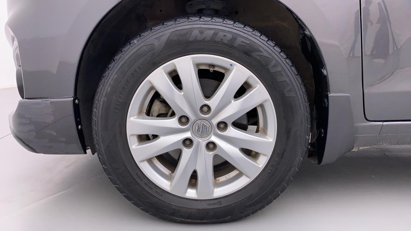 2018 Maruti Ertiga ZDI PLUS SHVS, Diesel, Manual, 43,737 km, Left Front Wheel