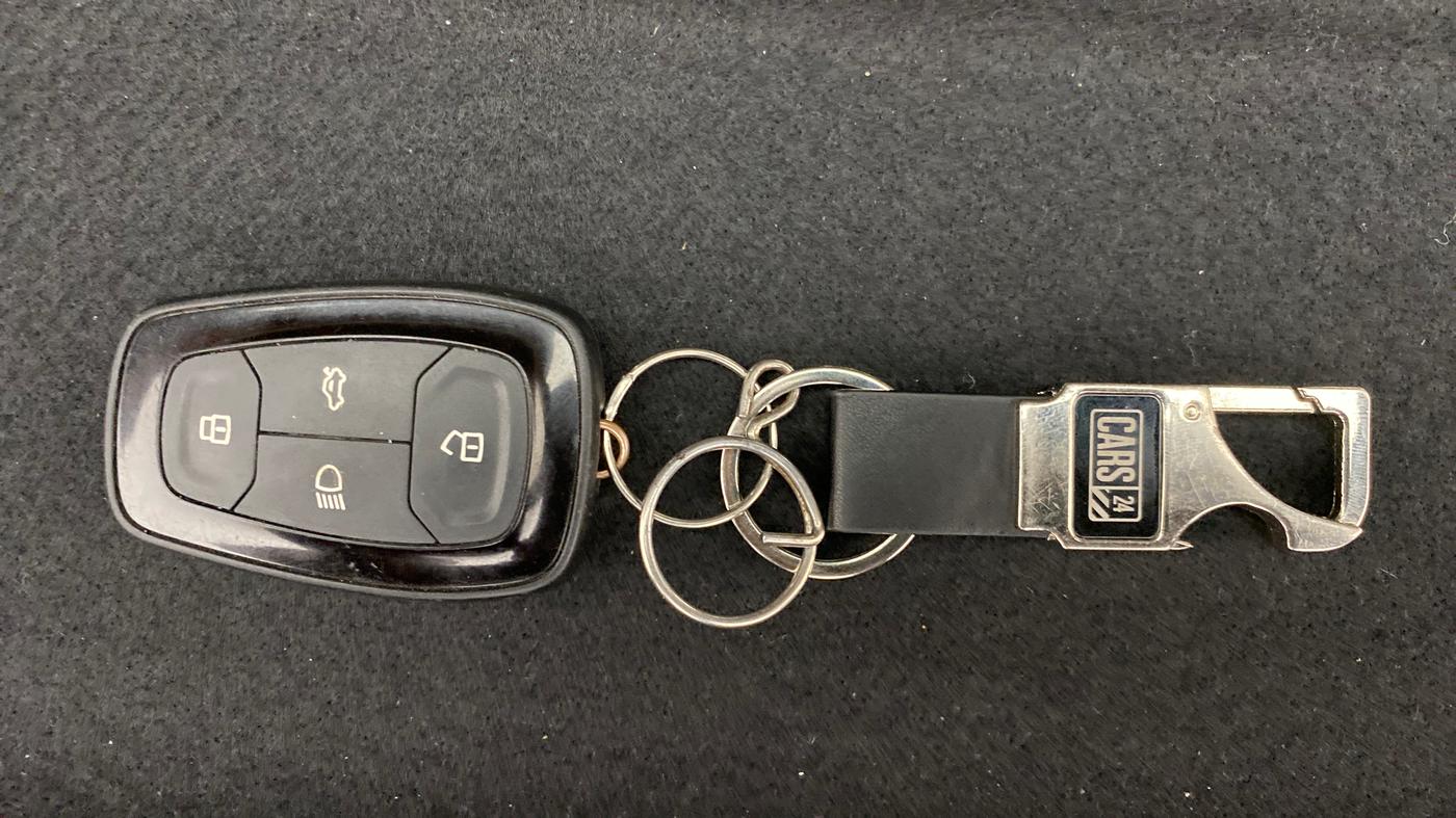 2019 Tata Harrier XZ 2.0L Kryotec, Diesel, Manual, 42,757 km, Key Close Up