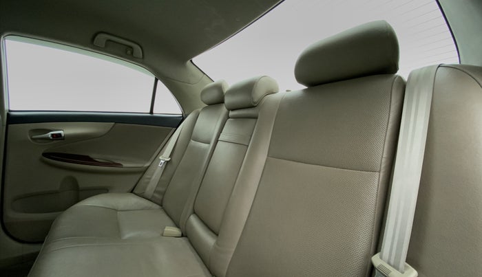 2012 Toyota Corolla Altis G AT, Petrol, Automatic, 54,493 km, Right Side Rear Door Cabin