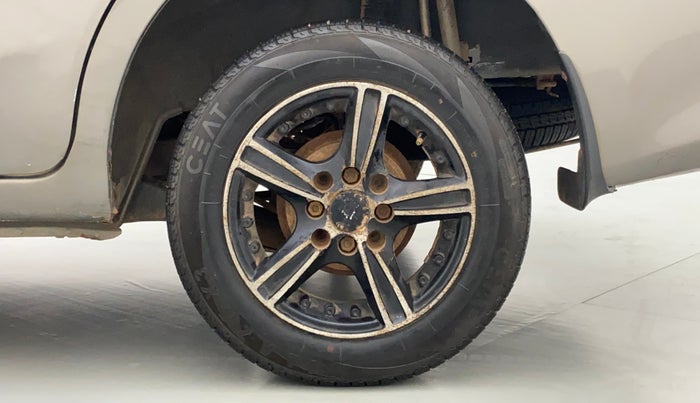 2015 Datsun Go Plus T, Petrol, Manual, 1,03,938 km, Left Rear Wheel