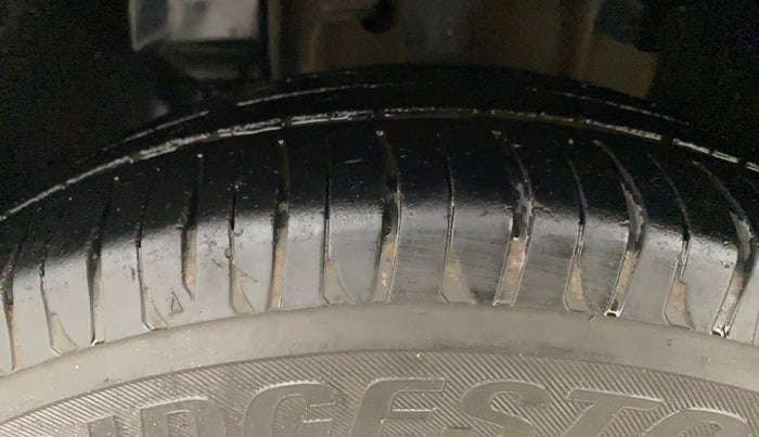 2016 Tata Tiago XT PETROL, Petrol, Manual, 82,868 km, Left Front Tyre Tread