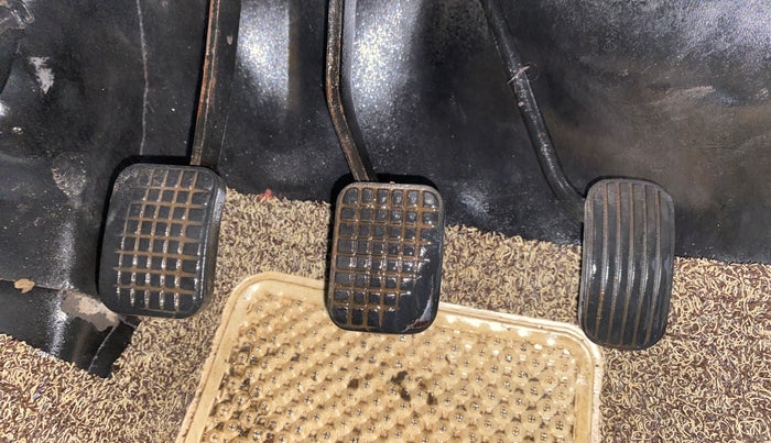 2016 Tata Tiago XT PETROL, Petrol, Manual, 82,868 km, Pedals