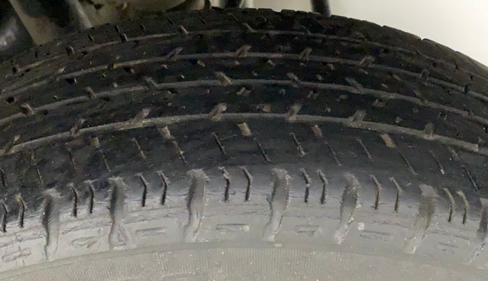 2018 Maruti Alto K10 VXI, Petrol, Manual, 66,392 km, Left Rear Tyre Tread
