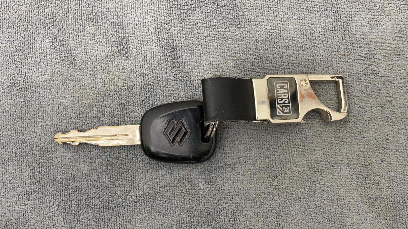 2018 Maruti Alto K10 VXI, Petrol, Manual, 66,392 km, Key Close Up