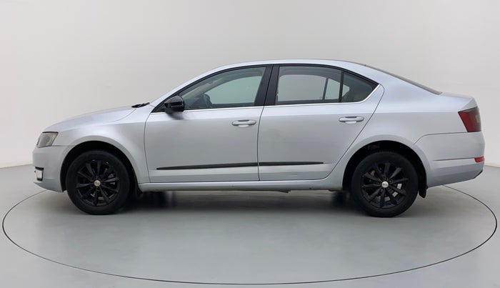 2014 Skoda Octavia AMBITION 2.0 TDI CR, Diesel, Manual, 83,589 km, Left Side