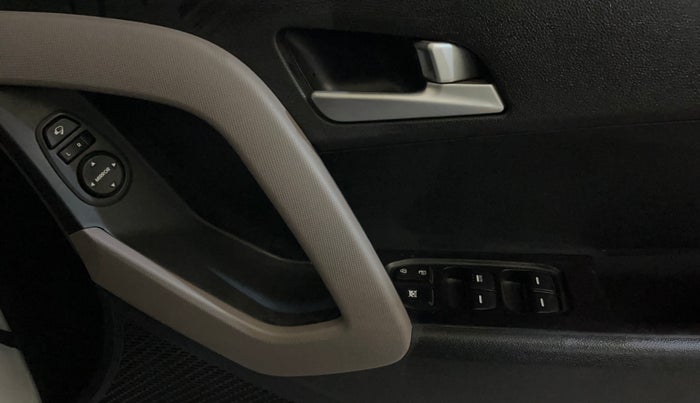 2019 Hyundai Creta SX 1.6 PETROL, Petrol, Manual, 26,385 km, Driver Side Door Panels Control