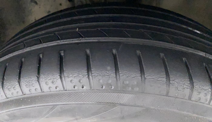 2017 Nissan Micra XV CVT, Petrol, Automatic, 57,027 km, Left Front Tyre Tread