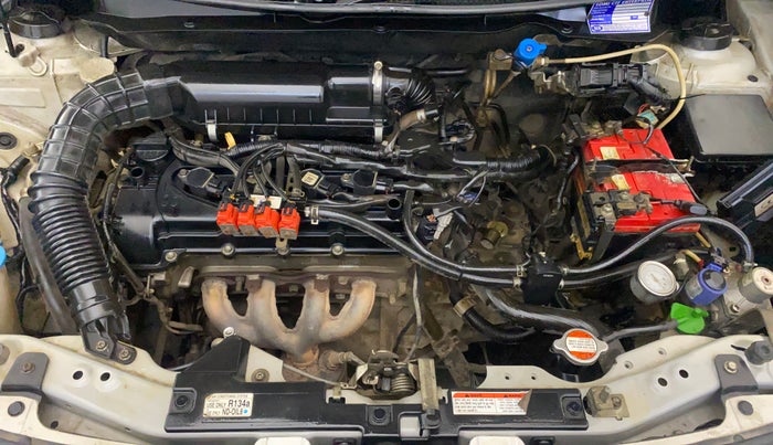 2018 Maruti Swift VXI, CNG, Manual, 87,544 km, Engine View