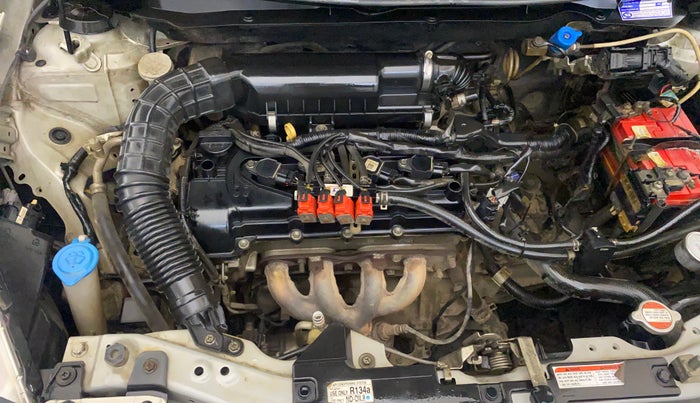2018 Maruti Swift VXI, CNG, Manual, 87,544 km, Engine View - Right