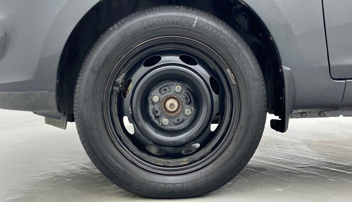 2016 Tata Zest XM RT 90 PS ABS, Petrol, Manual, 42,104 km, Left Front Wheel