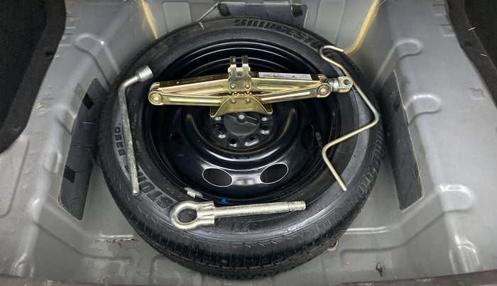 2016 Tata Zest XM RT 90 PS ABS, Petrol, Manual, 42,104 km, Spare Tyre