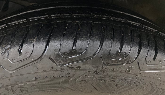 2018 Honda Amaze 1.2L I-VTEC V CVT, Petrol, Automatic, 67,667 km, Left Front Tyre Tread