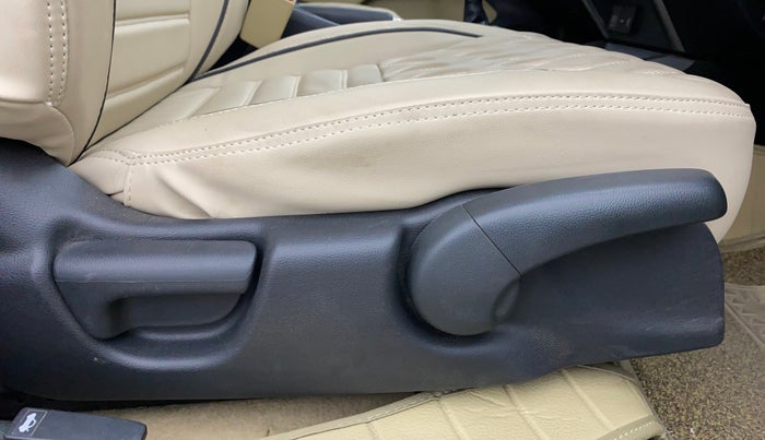 2015 Honda City 1.5L I-VTEC V MT, Petrol, Manual, 92,282 km, Driver Side Adjustment Panel