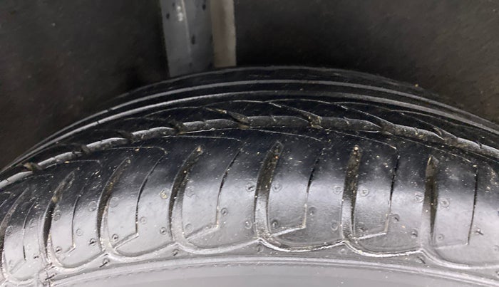 2017 Ford Ecosport TITANIUM + 1.5L PETROL AT, Petrol, Automatic, 51,258 km, Right Rear Tyre Tread