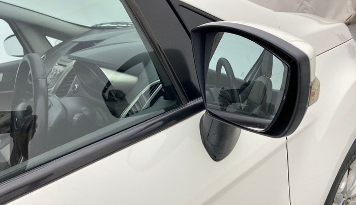 2017 Ford Ecosport TITANIUM + 1.5L PETROL AT, Petrol, Automatic, 51,258 km, Right rear-view mirror - Mirror motor not working