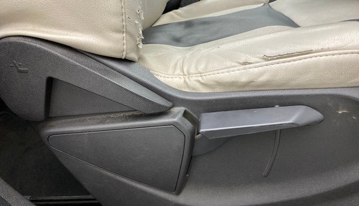 2017 Ford Ecosport TITANIUM + 1.5L PETROL AT, Petrol, Automatic, 51,258 km, Driver Side Adjustment Panel