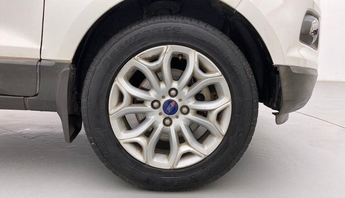 2017 Ford Ecosport TITANIUM + 1.5L PETROL AT, Petrol, Automatic, 51,258 km, Right Front Wheel