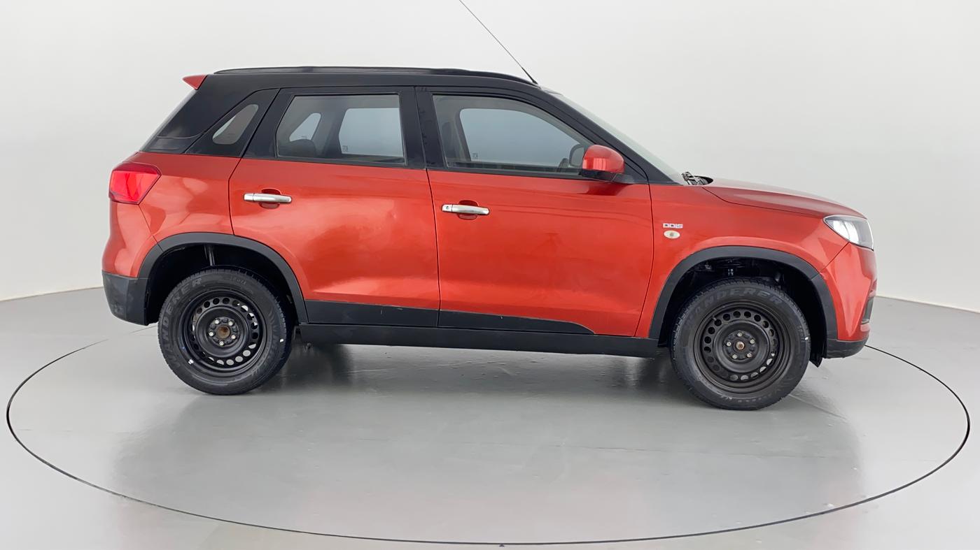 2016 Maruti Vitara Brezza VDI, Diesel, Manual, 42,216 km, Right Side View
