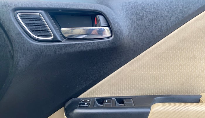 2019 Honda City 1.5L I-VTEC VX, Petrol, Manual, 42,966 km, Driver Side Door Panels Control
