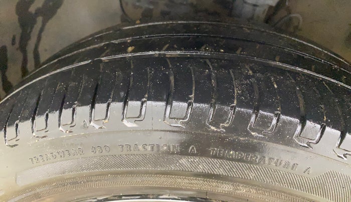 2020 Hyundai Elite i20 SPORTZ PLUS 1.2, Petrol, Manual, 53,848 km, Left Front Tyre Tread