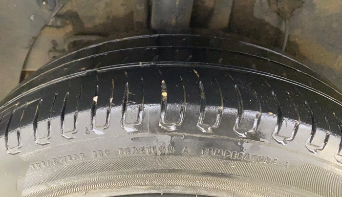 2020 Hyundai Elite i20 SPORTZ PLUS 1.2, Petrol, Manual, 53,848 km, Right Rear Tyre Tread