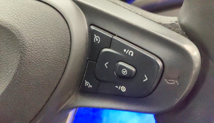 2024 Tata ALTROZ XZA + SUNROOF, Petrol, Automatic, 13,097 km, Adaptive Cruise Control