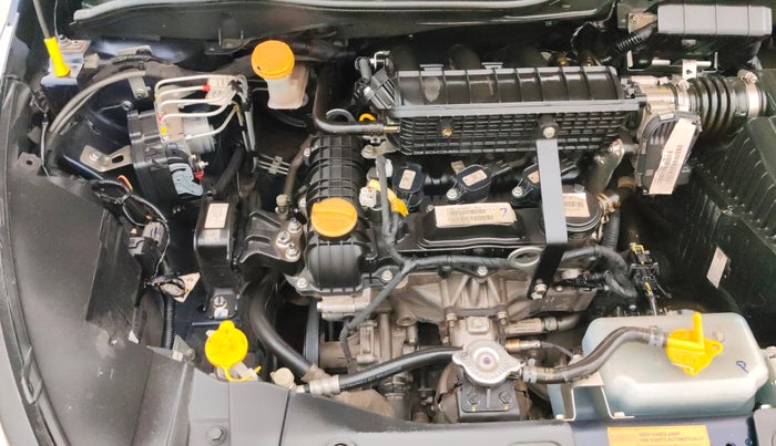 2024 Tata ALTROZ XZA + SUNROOF, Petrol, Automatic, 13,097 km, Engine View - Right