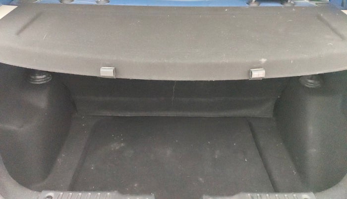 2024 Tata ALTROZ XZA + SUNROOF, Petrol, Automatic, 13,097 km, Boot Inside