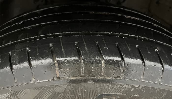 2022 Hyundai VENUE S 1.2, Petrol, Manual, 20,845 km, Left Front Tyre Tread