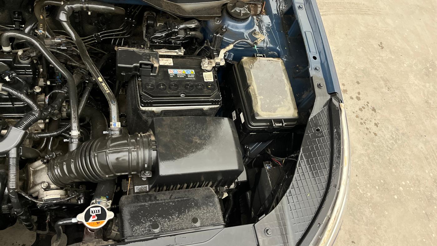 2022 Hyundai VENUE S 1.2, Petrol, Manual, 20,845 km, Engine View - Left