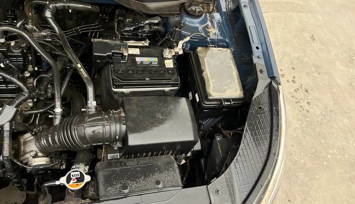 2022 Hyundai VENUE S 1.2, Petrol, Manual, 20,845 km, Engine View - Left