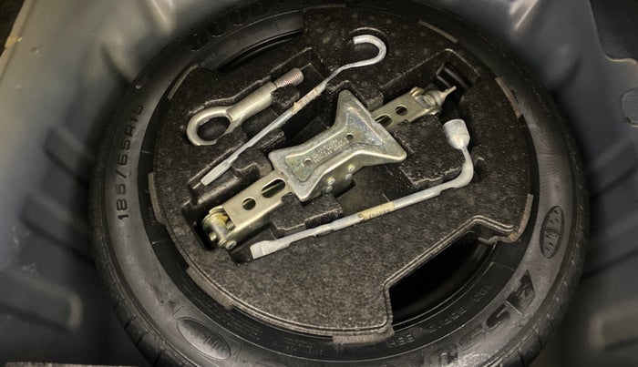 2021 Maruti Ciaz ZETA 1.5 SHVS MT PETROL, Petrol, Manual, 22,722 km, Spare Tyre