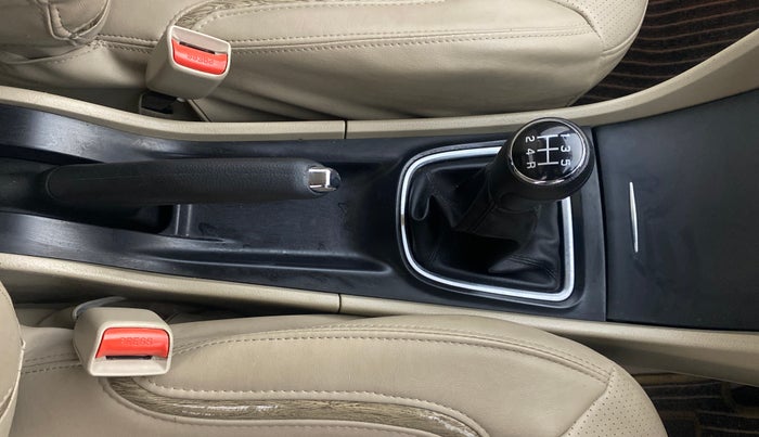 2021 Maruti Ciaz ZETA 1.5 SHVS MT PETROL, Petrol, Manual, 22,722 km, Gear Lever