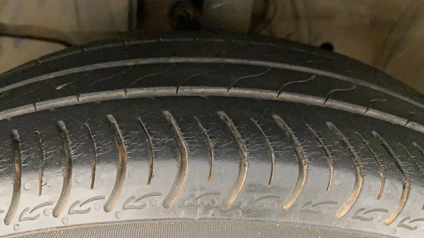 2015 Honda City 1.5L I-VTEC VX, Petrol, Manual, 97,234 km, Left Front Tyre Tread