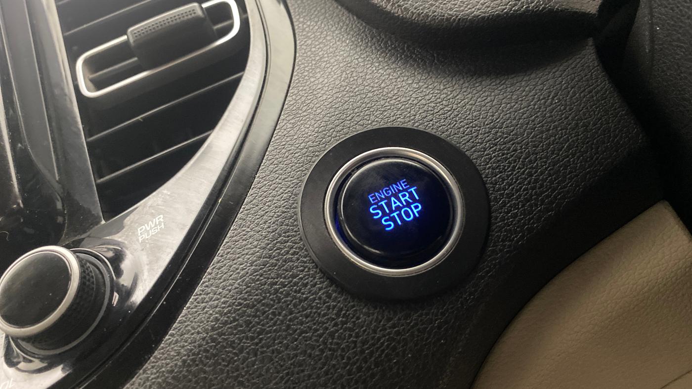 2022 Hyundai Verna SX (O) 1.5 VTVT IVT, Petrol, Automatic, 43,765 km, Keyless Start/ Stop Button