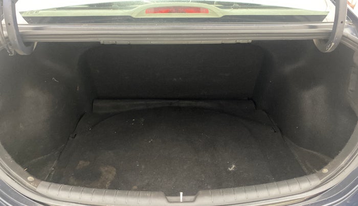 2022 Hyundai Verna SX (O) 1.5 VTVT IVT, Petrol, Automatic, 43,765 km, Boot Inside