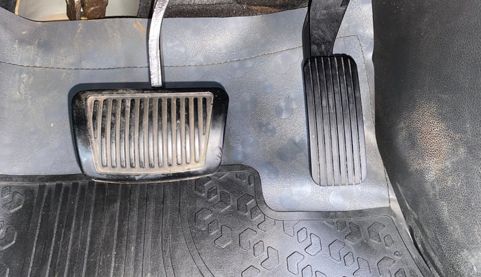 2022 Hyundai Verna SX (O) 1.5 VTVT IVT, Petrol, Automatic, 43,765 km, Pedals