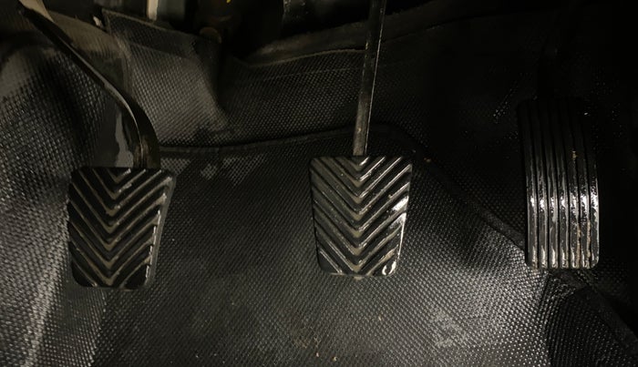 2016 Hyundai Creta SX PLUS 1.6 PETROL, Petrol, Manual, 1,04,127 km, Pedals