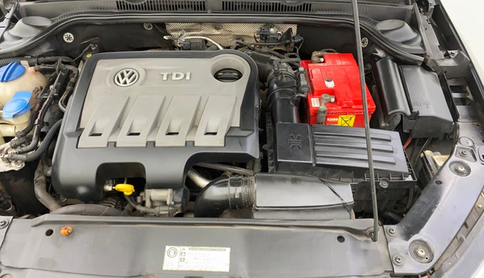 2015 Volkswagen Jetta HIGHLINE TDI AT, Diesel, Automatic, 1,18,810 km, Engine View - Left